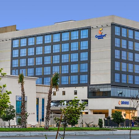 Comfort Hotel Jeddah King Road Экстерьер фото