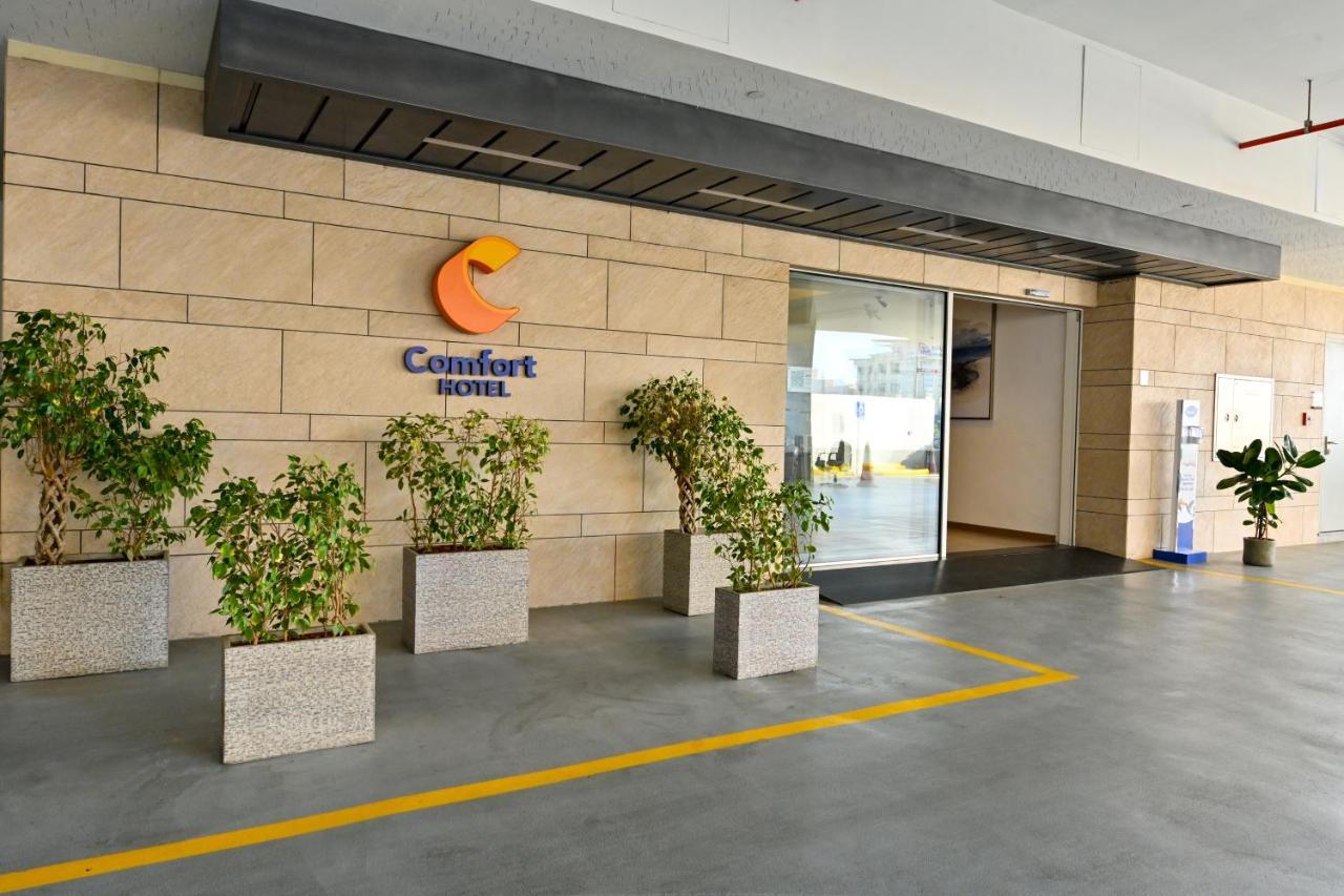 Comfort Hotel Jeddah King Road Экстерьер фото
