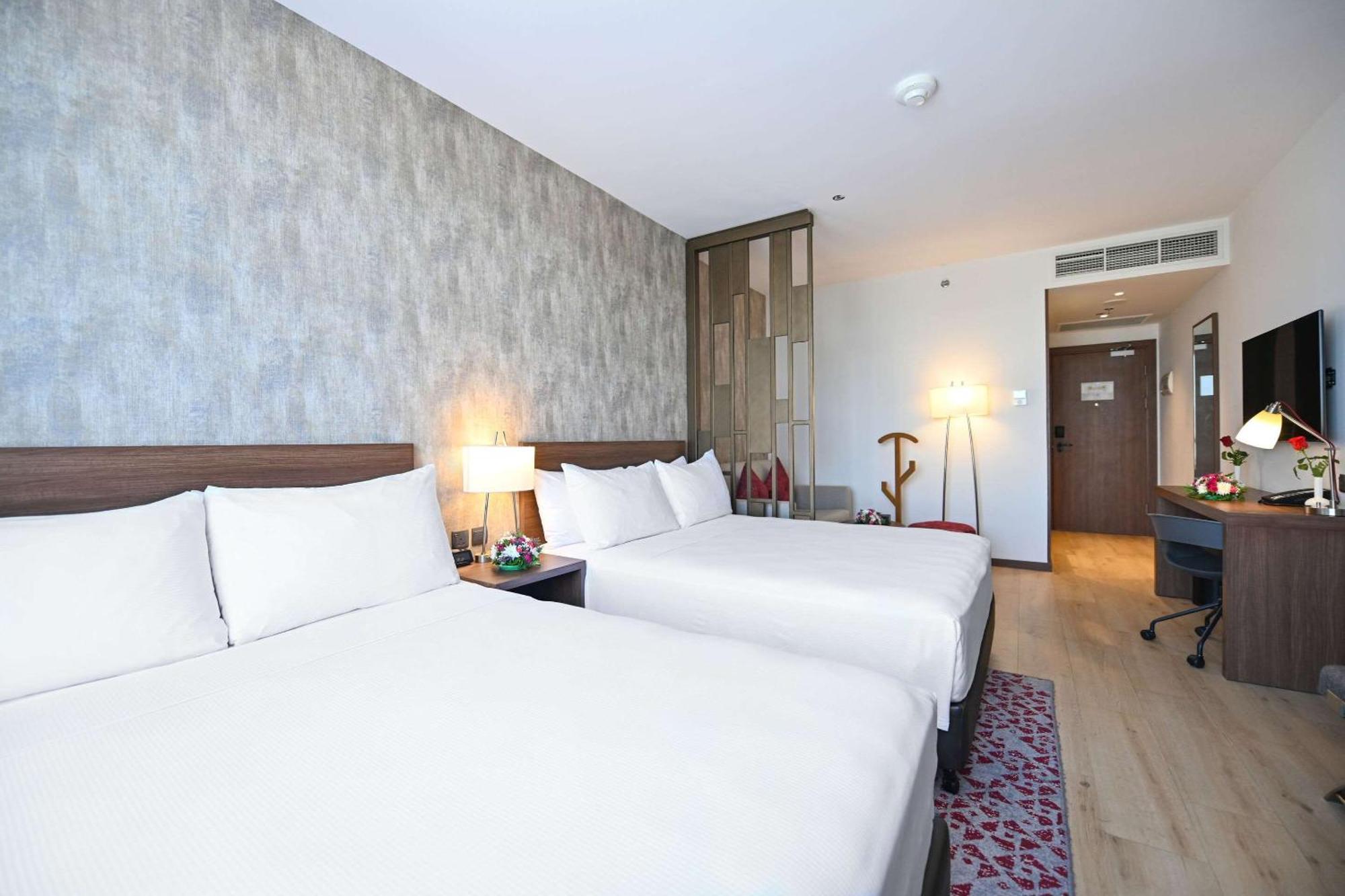 Comfort Hotel Jeddah King Road Экстерьер фото
