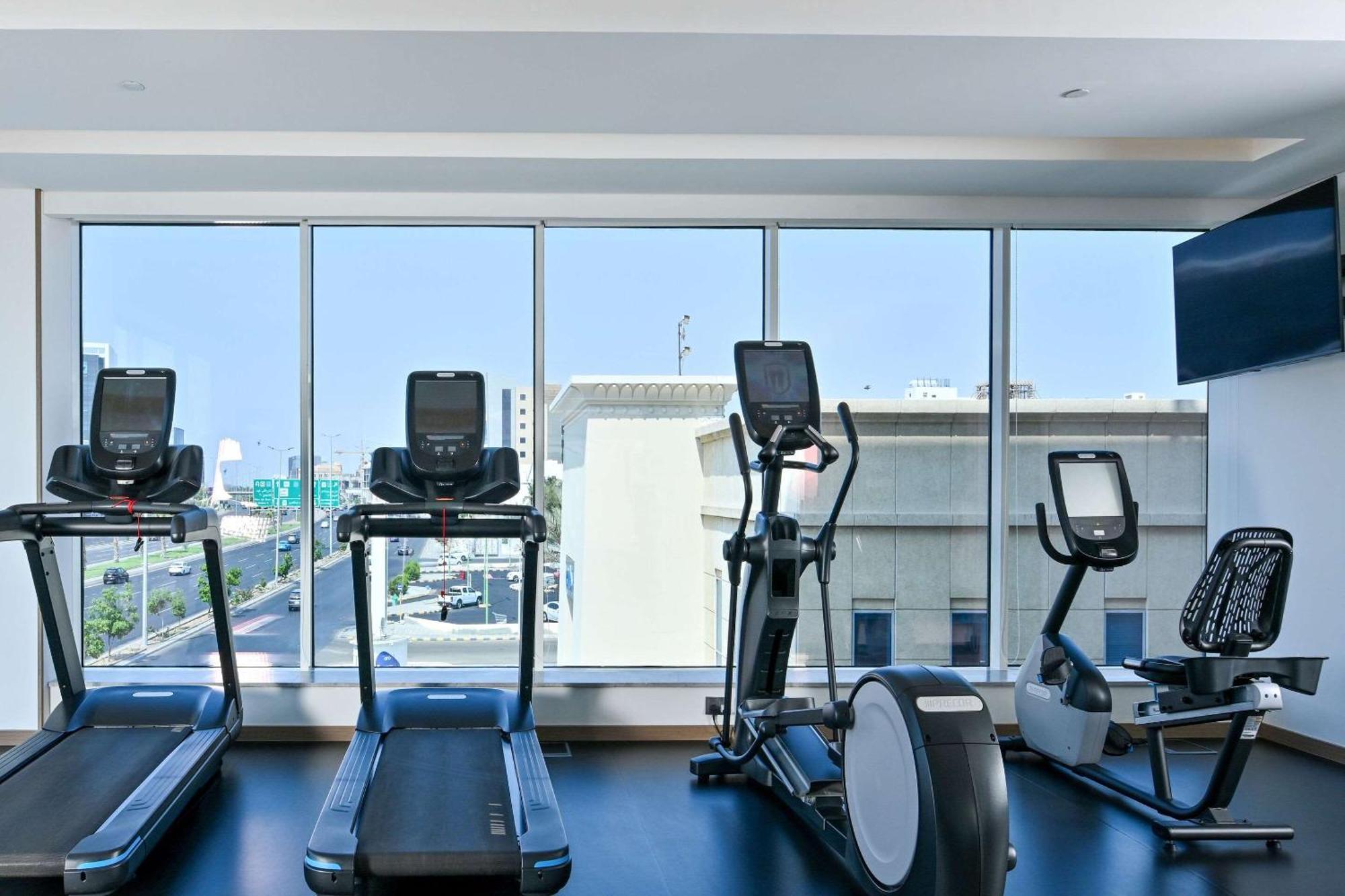 Comfort Hotel Jeddah King Road Экстерьер фото